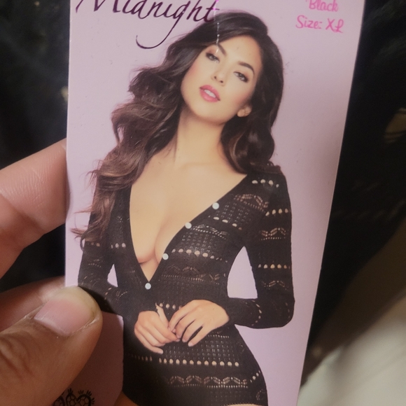 XL Knit Long Sleeve Romper - Picture 3 of 4